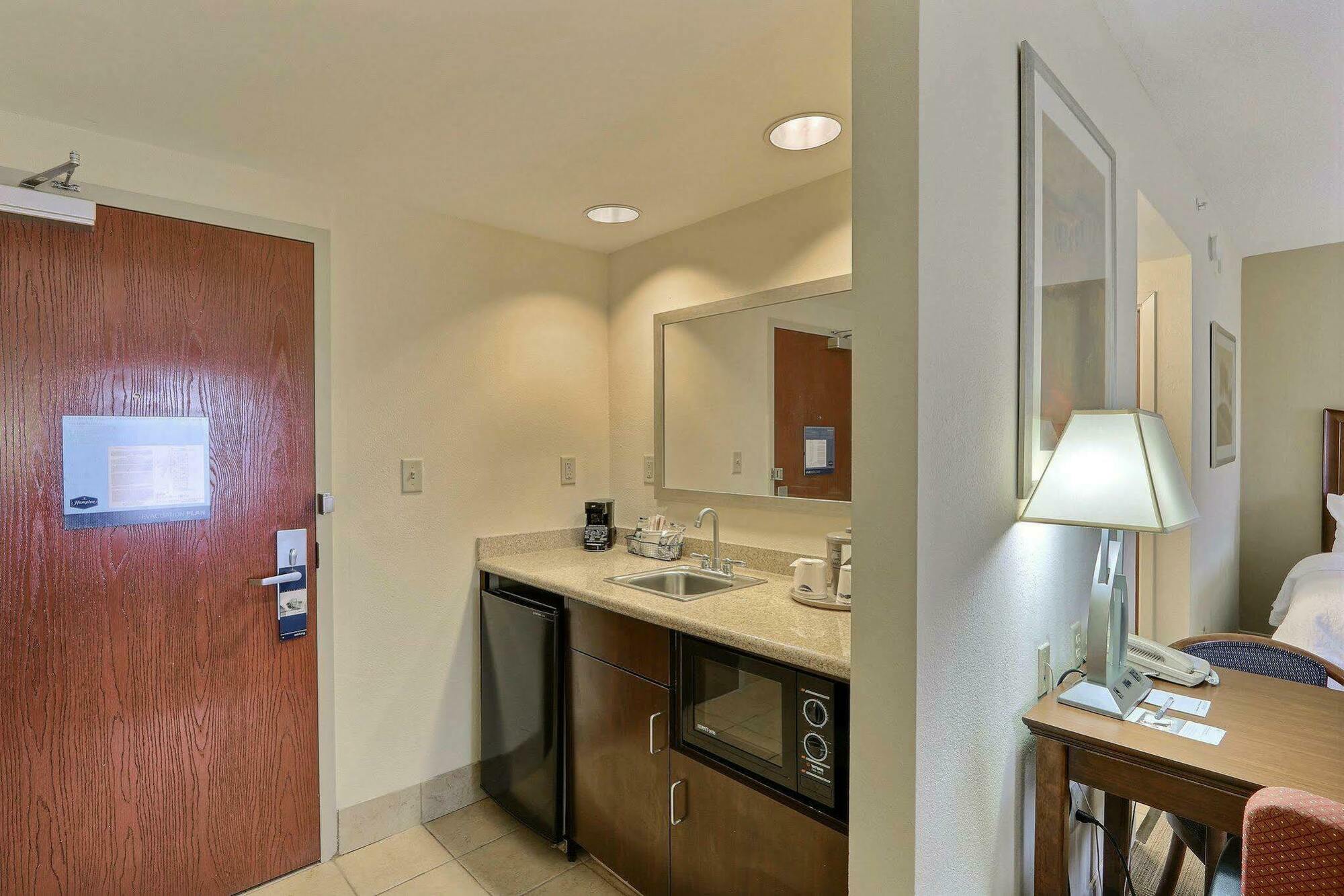 Georgetown Hampton Inn & Suites Savannah - I-95 South - Gateway מראה חיצוני תמונה